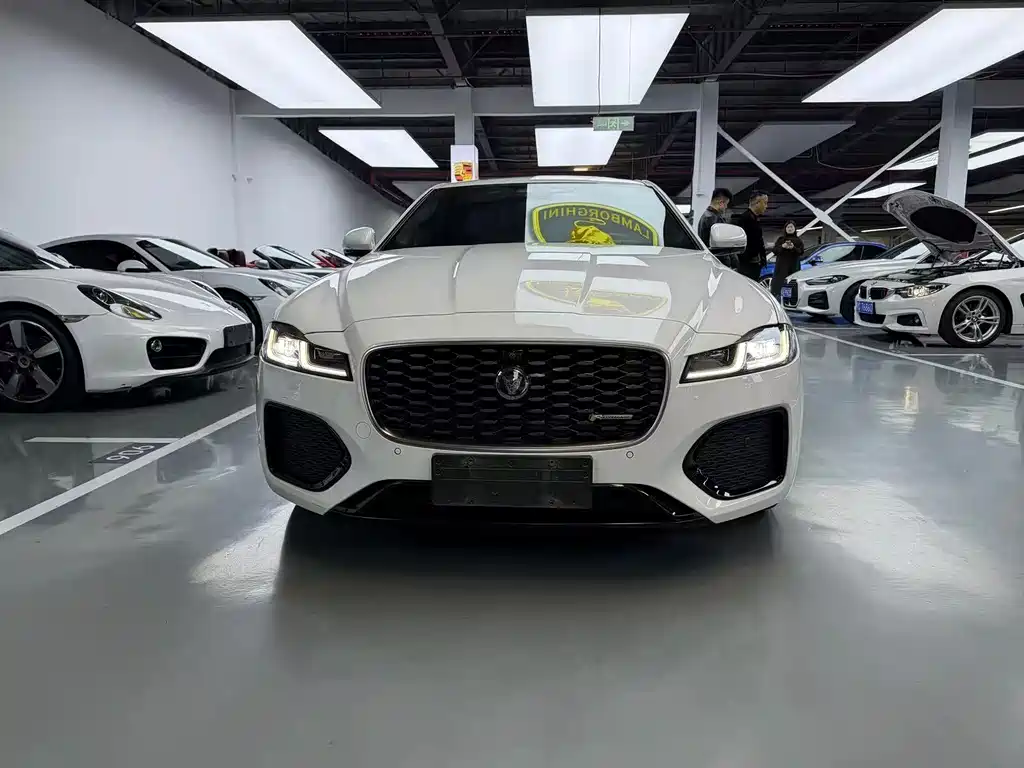 Jaguar XFL 2021 — фото 2