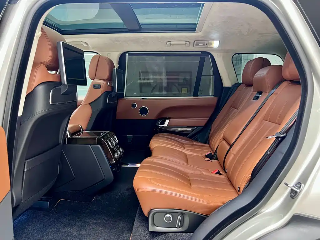 Land Rover Range Rover 2016 — фото 10