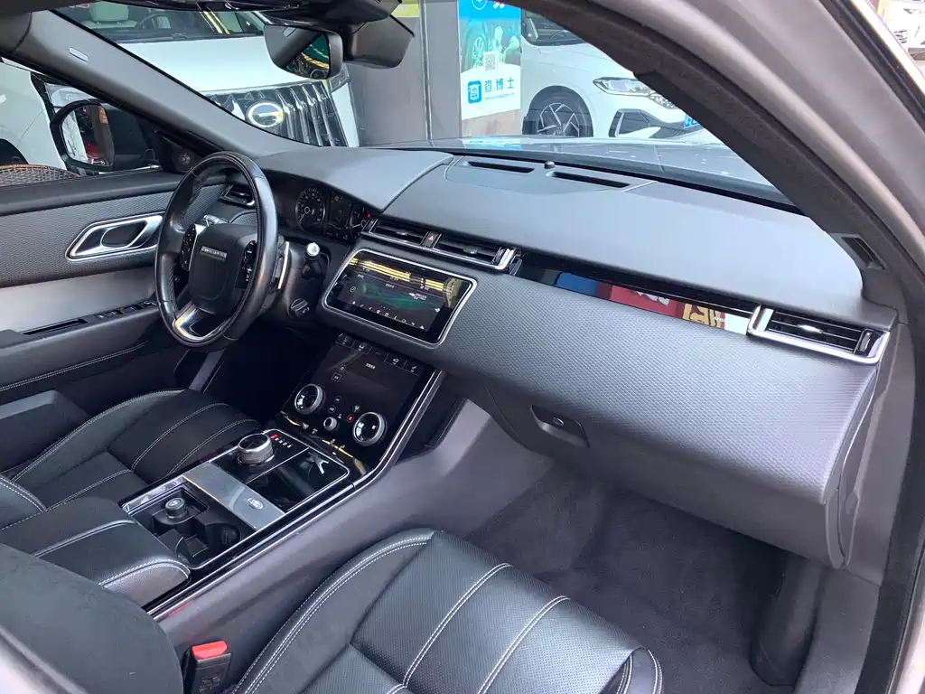 Land Rover Velar 2021 — фото 15