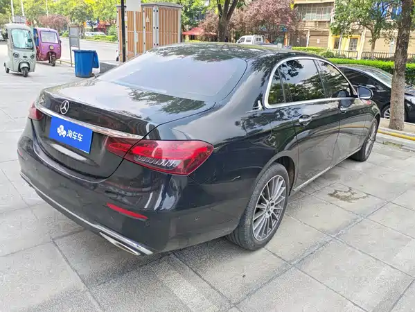 Mercedes-Benz E-Class 2023