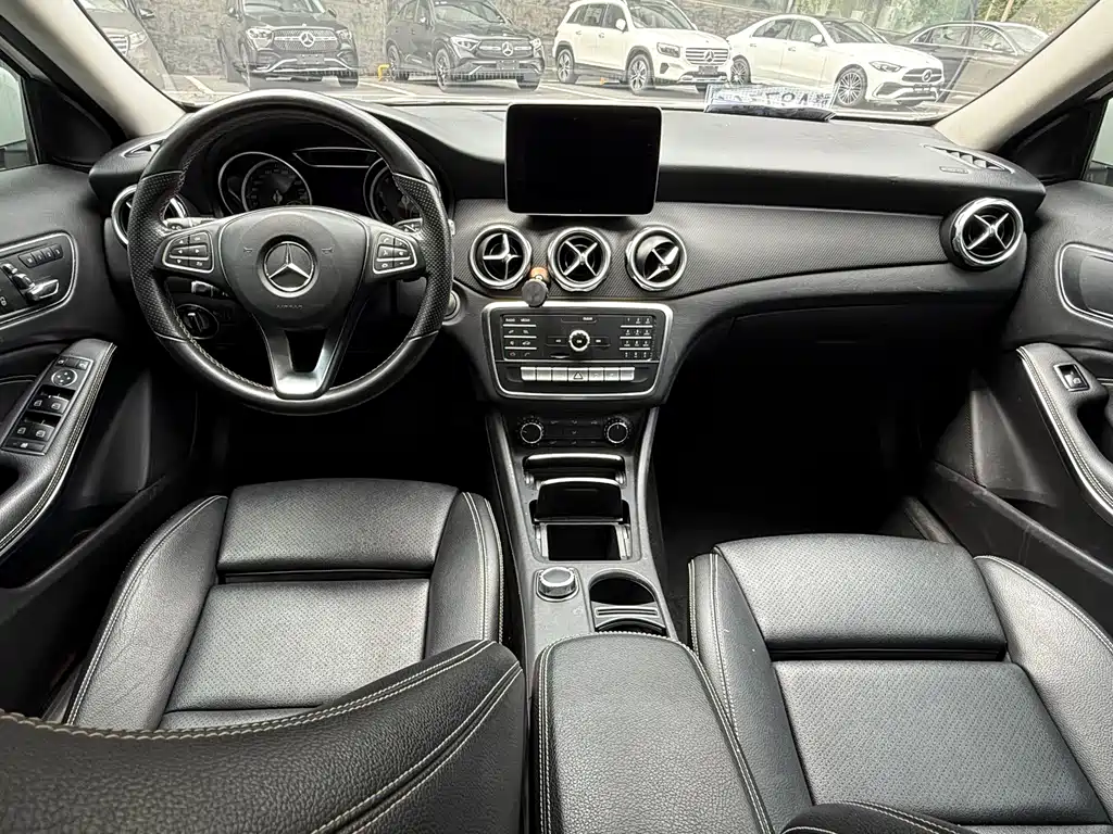 Mercedes-Benz GLA 2019 — фото 16