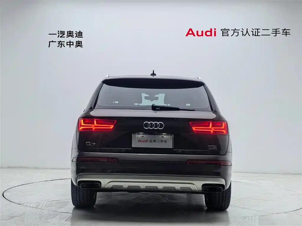 Audi Q7 2018 — фото 5