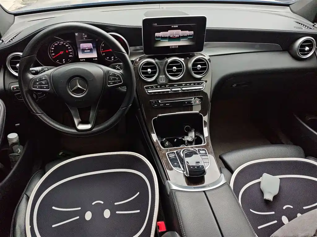 Mercedes-Benz GLC 2017 — фото 10