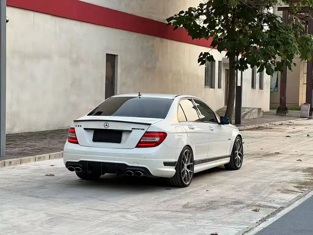 Mercedes-Benz C-Class AMG 2014 — фото 4