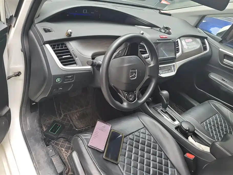 Honda Jade 2015 — фото 12