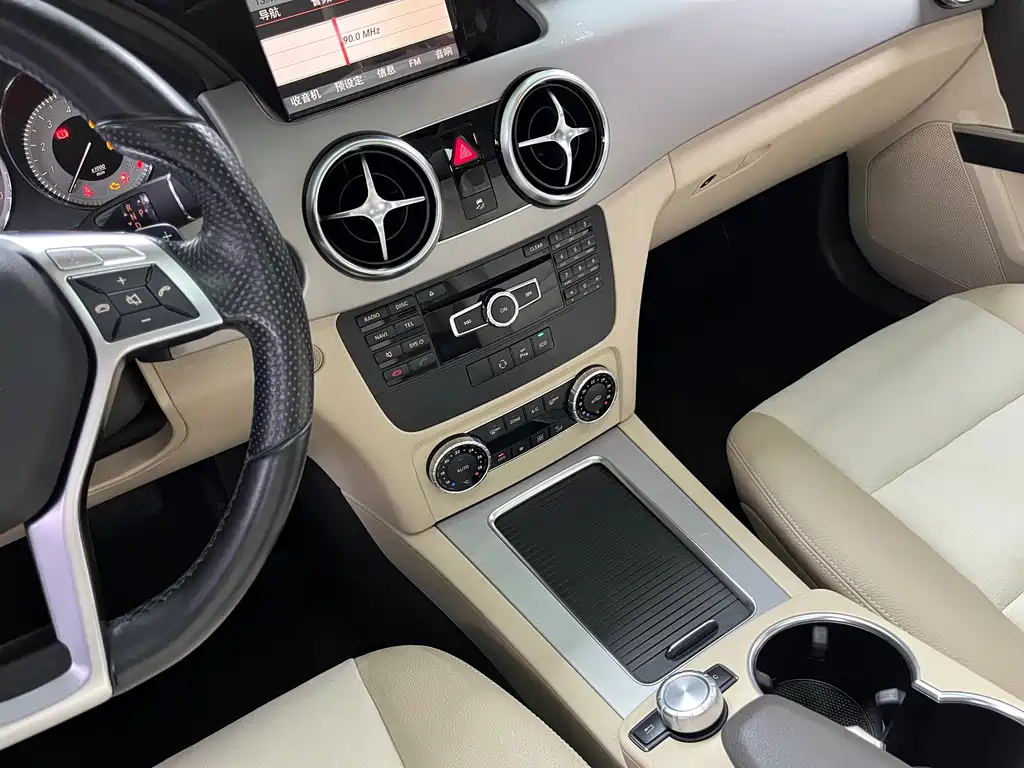 Mercedes-Benz GLK-Class 2015 — фото 15