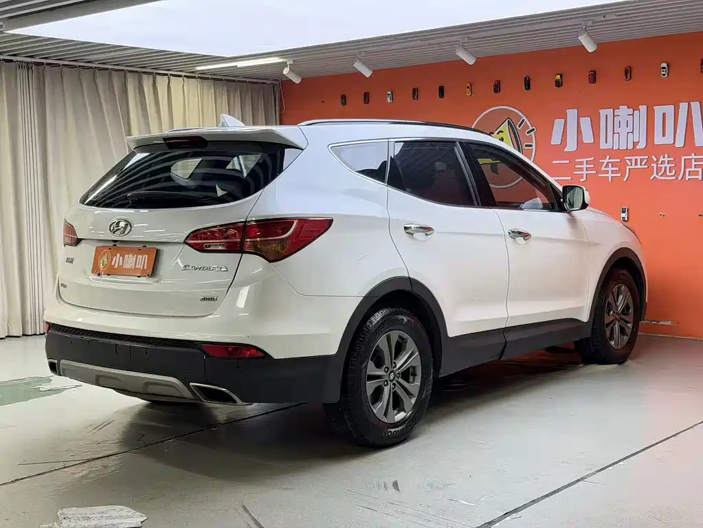 Hyundai Santa Fe 2016 — фото 6
