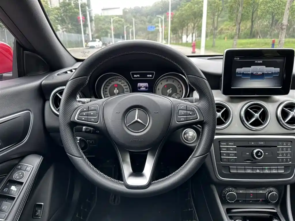 Mercedes-Benz CLA 2016 — фото 3