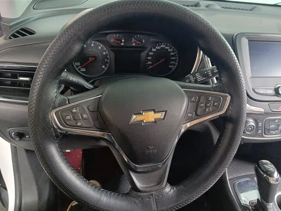 Chevrolet Equinox 2017 — фото 15