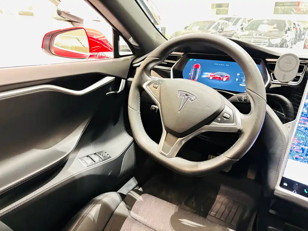 Tesla Model S 2017 — фото 8
