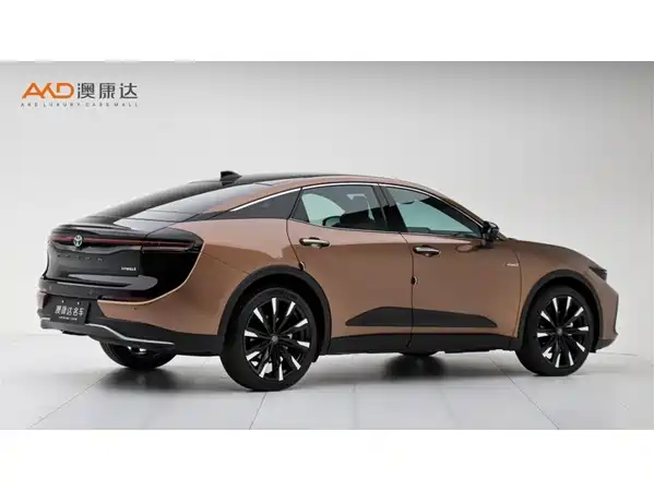 Toyota Crown 2024
