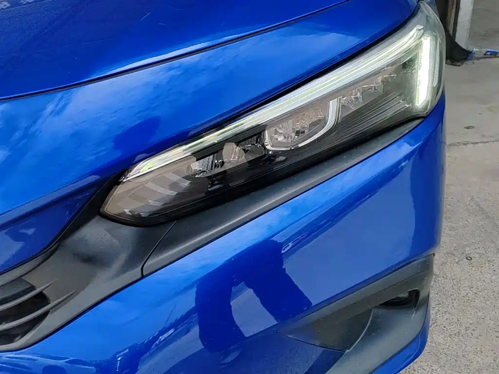 Honda Civic 2022 — фото 24