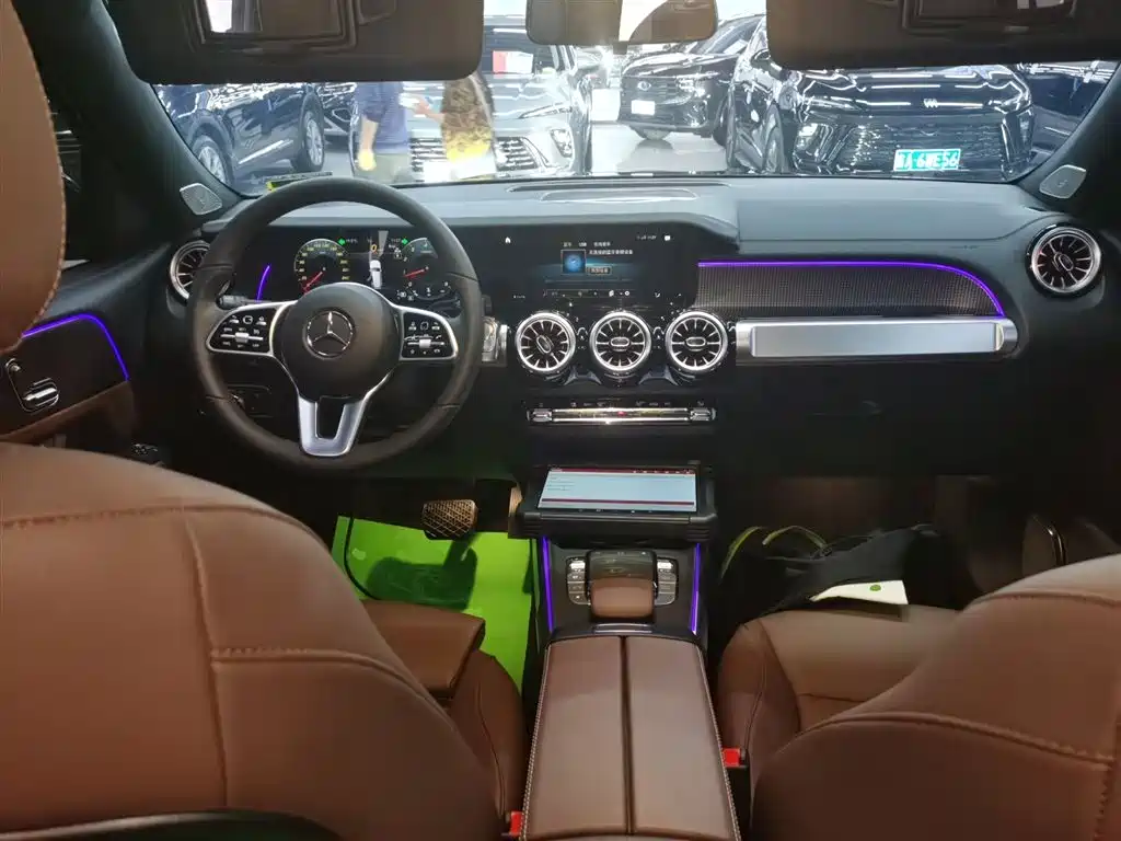 Mercedes-Benz GLB 2023 — фото 10