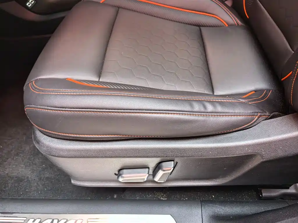 Haval F7 2021 — фото 15