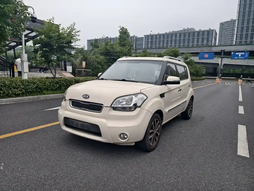 Kia Soul 2015 — фото 1