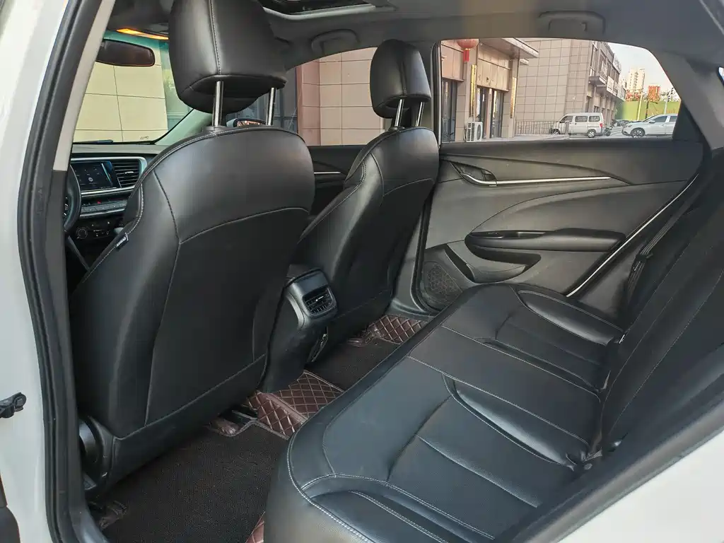 Buick Excelle 2020 — фото 10