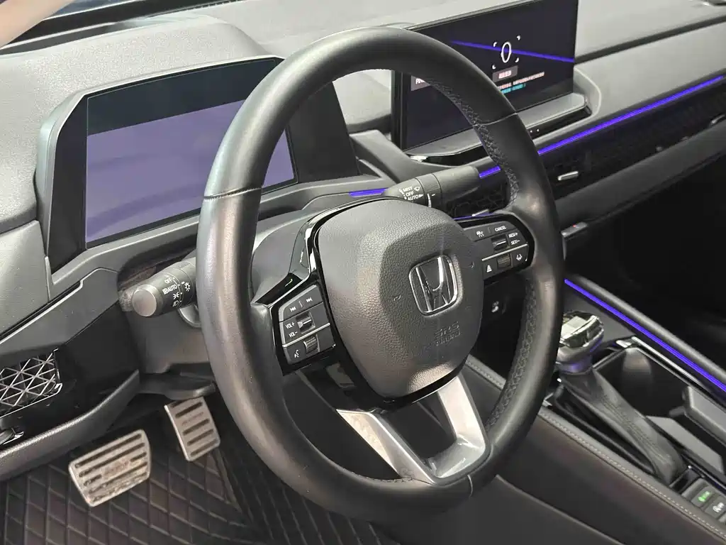 Honda Accord 2024 — фото 11