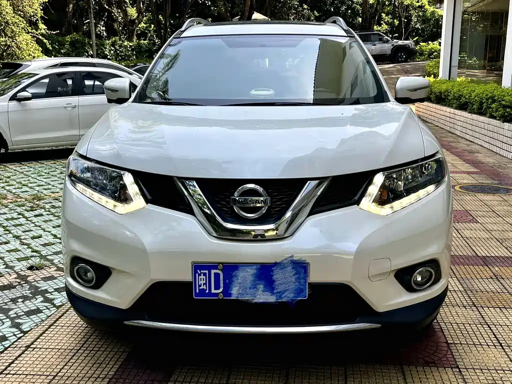 Nissan X-Trail 2016