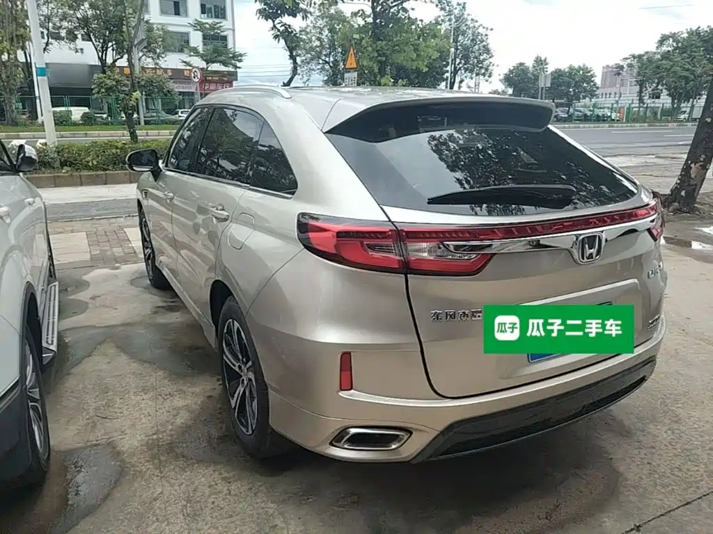 Honda UR-V 2018 — фото 5