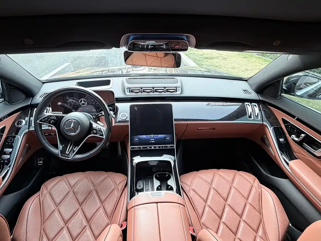 Mercedes-Benz Maybach S-Class 2021 — фото 11