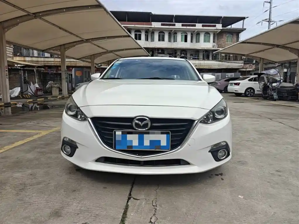 Mazda 3 Axela 2015 — фото 2