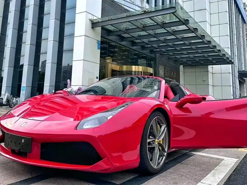 Ferrari 488 2018 — фото 2