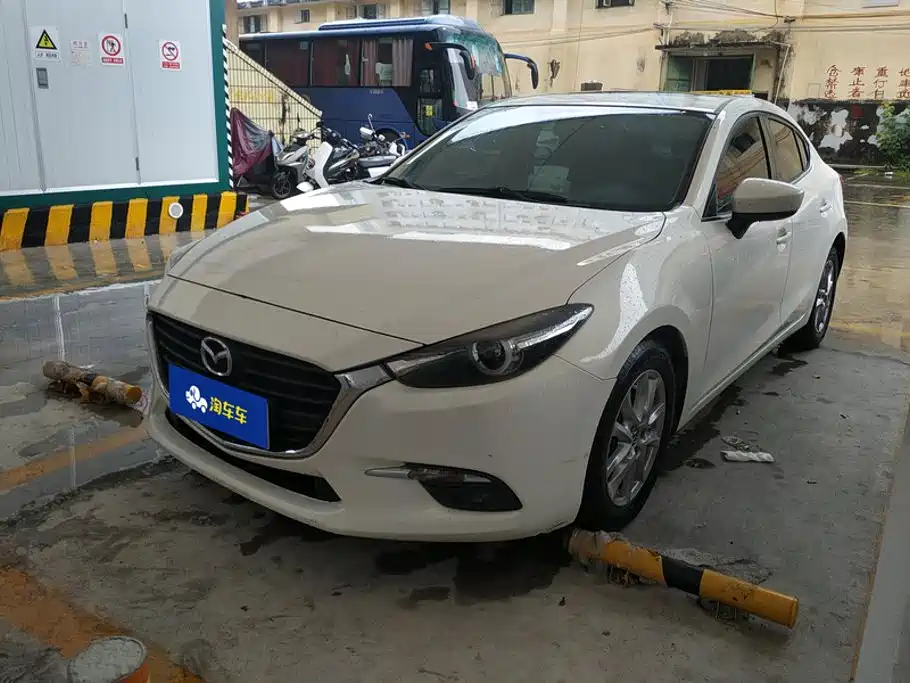 Mazda 3 Axela 2018