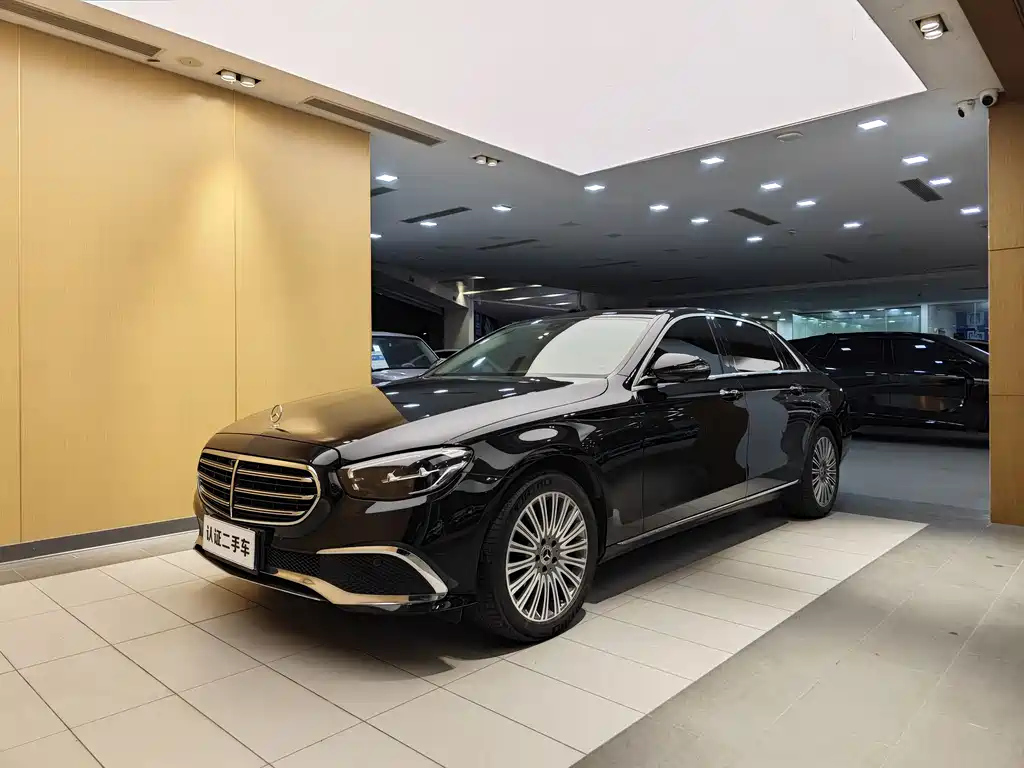 Mercedes-Benz E-Class 2021 — фото 1