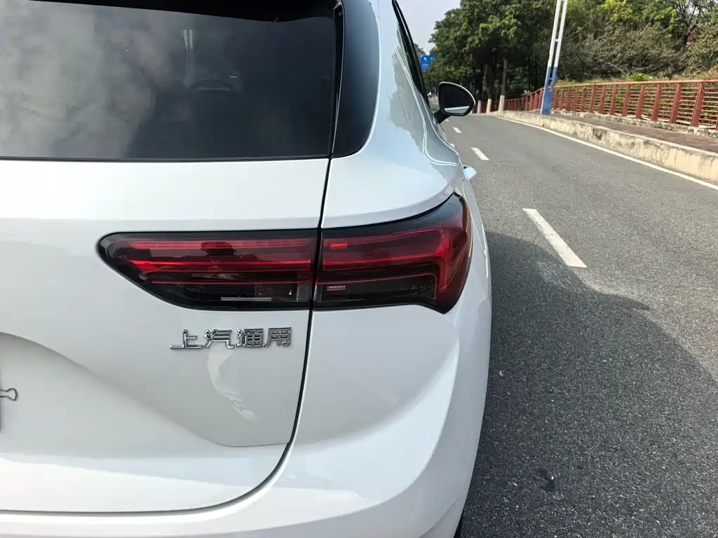 Buick Envision S 2022 — фото 20