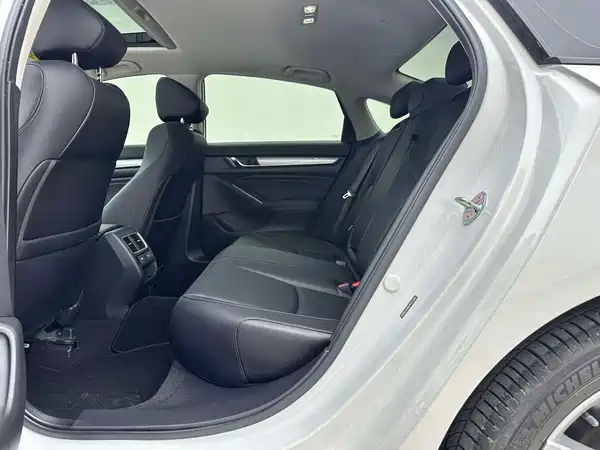 Honda Accord 2023