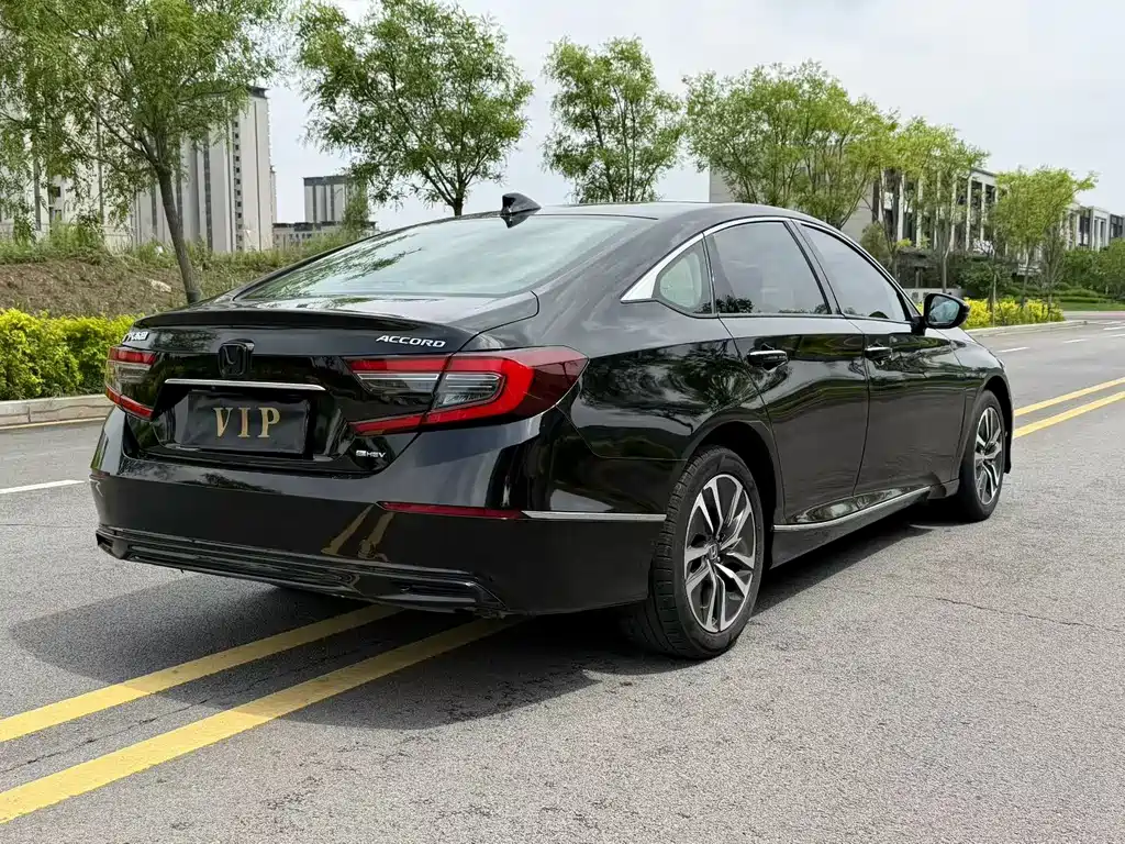 Honda Accord 2023 — фото 7