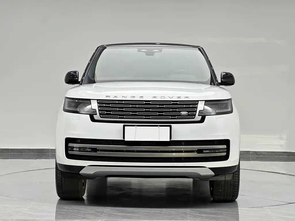 Land Rover Range Rover 2025 — фото 2