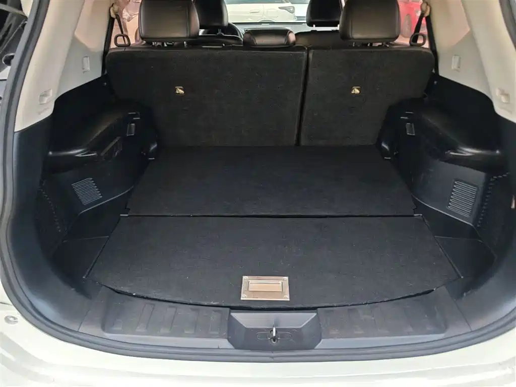 Nissan X-Trail 2018 — фото 19