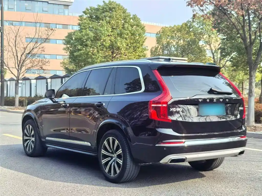Volvo XC90 2021 — фото 15