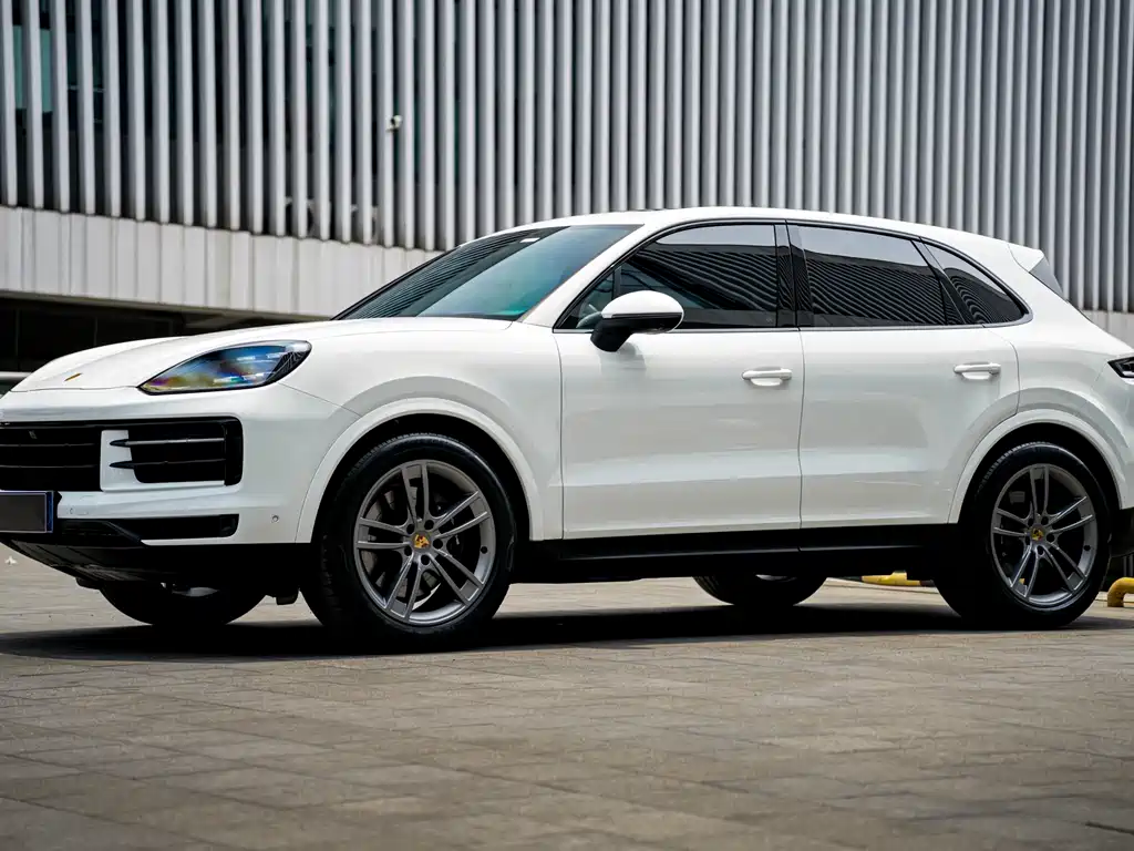 Porsche Cayenne 2024