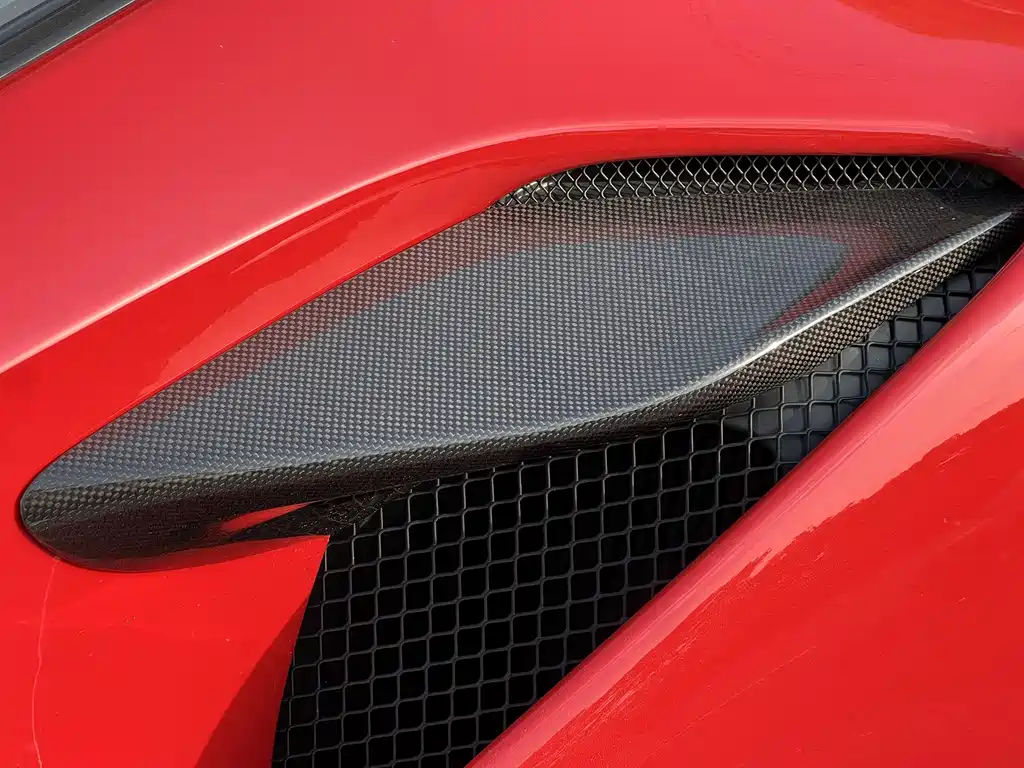 Ferrari F8 2023 — фото 13