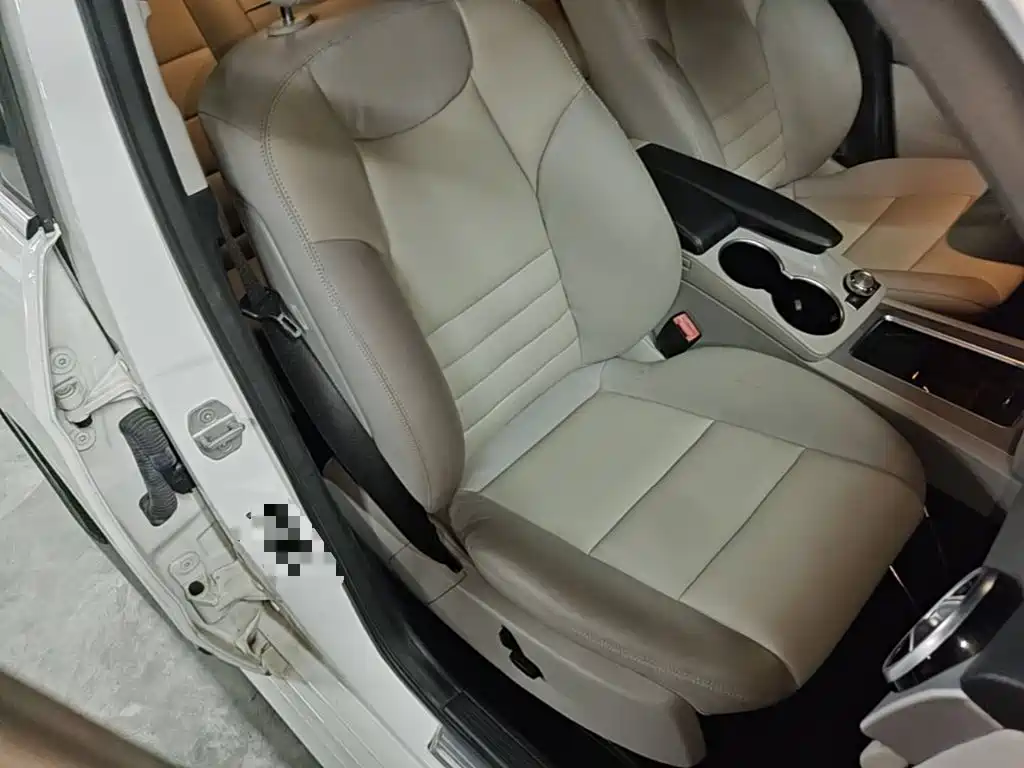 Mercedes-Benz GLK-Class 2015 — фото 25