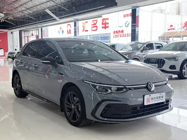 Volkswagen Golf 2023