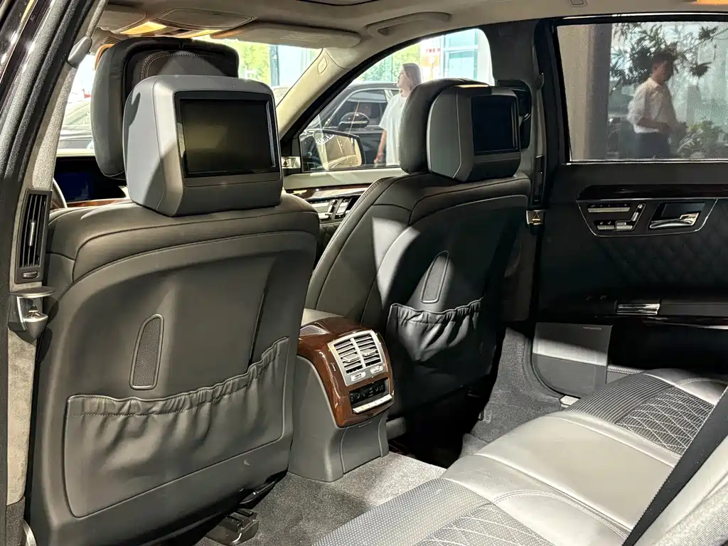 Mercedes-Benz S-Class AMG 2012 — фото 13