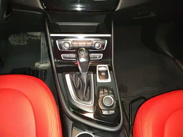 BMW 2 Series Station Wagon 2016