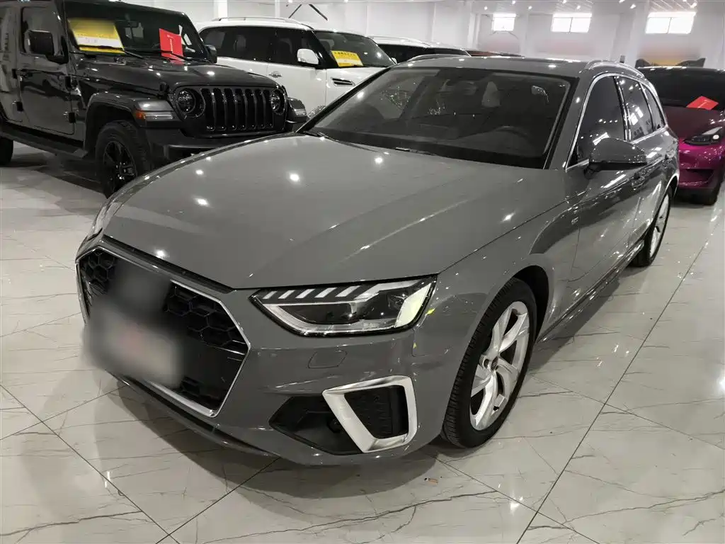 Audi A4 2022