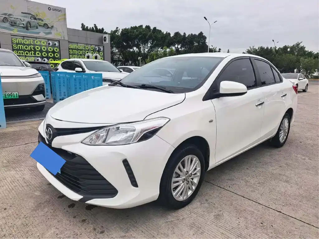 Toyota Vios 2019 — фото 1
