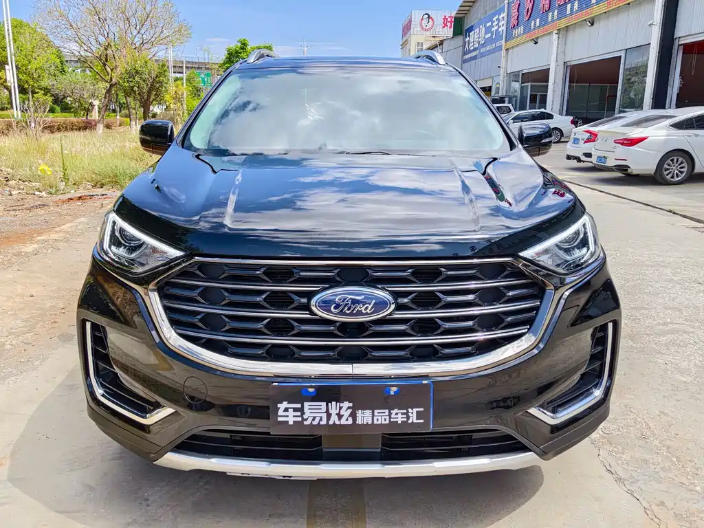 Ford Edge 2022 — фото 2