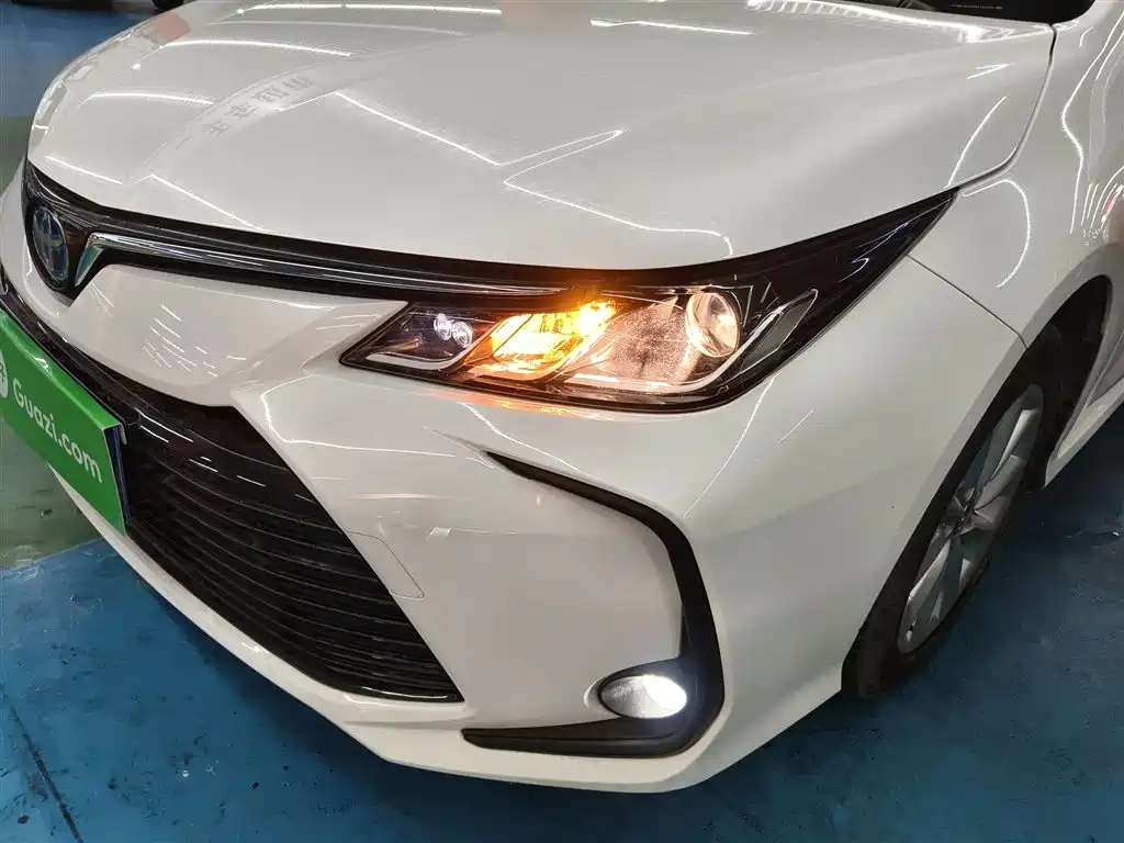 Toyota Corolla 2022 — фото 24
