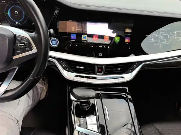 Geely Borui Hybrid 2019