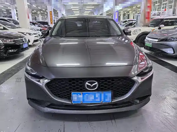 Mazda 3 Axela 2020