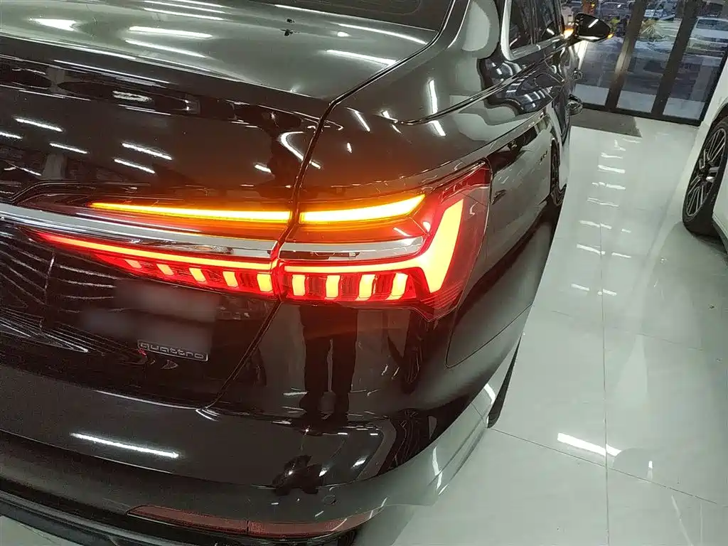 Audi A6L 2020 — фото 24