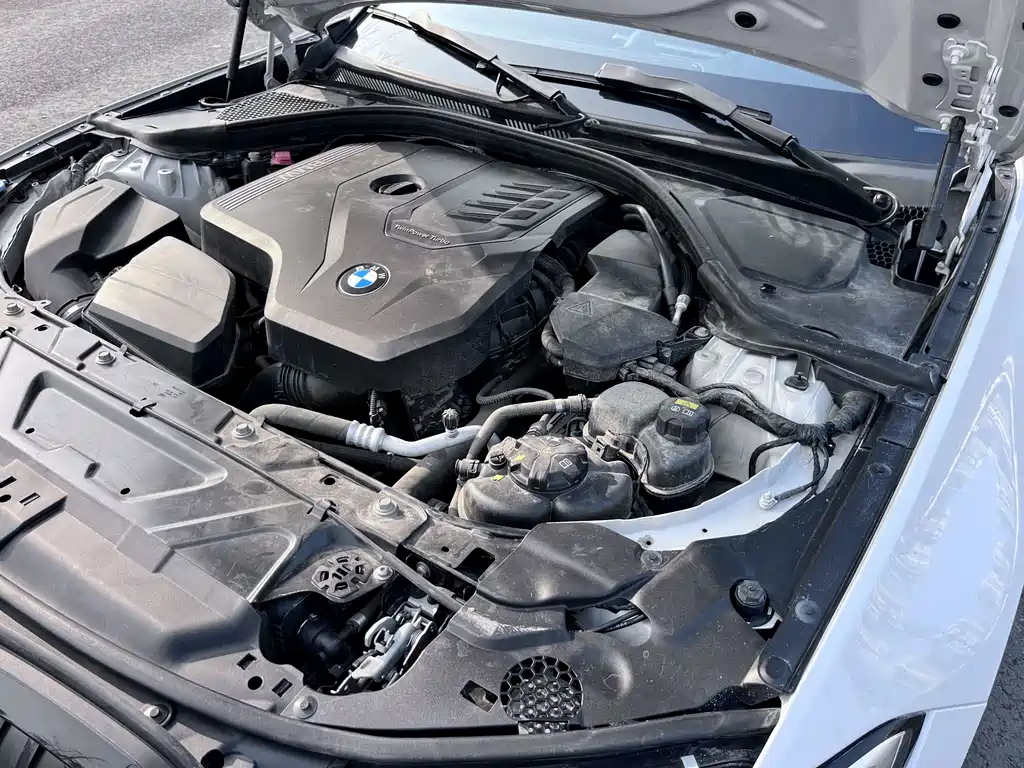 BMW 3 Series 2020 — фото 19