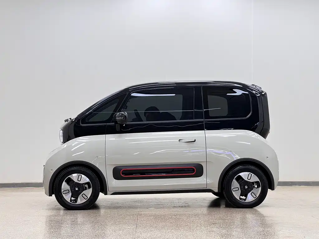 Baojun KiWi EV 2024 — фото 4