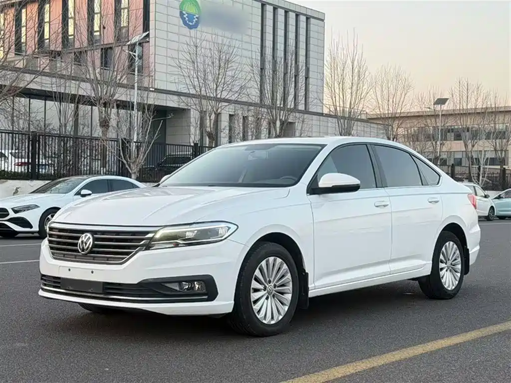 Volkswagen Lavida 2020 — фото 23